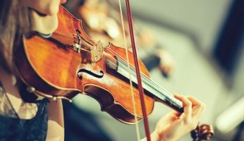 difference between violin and fiddle