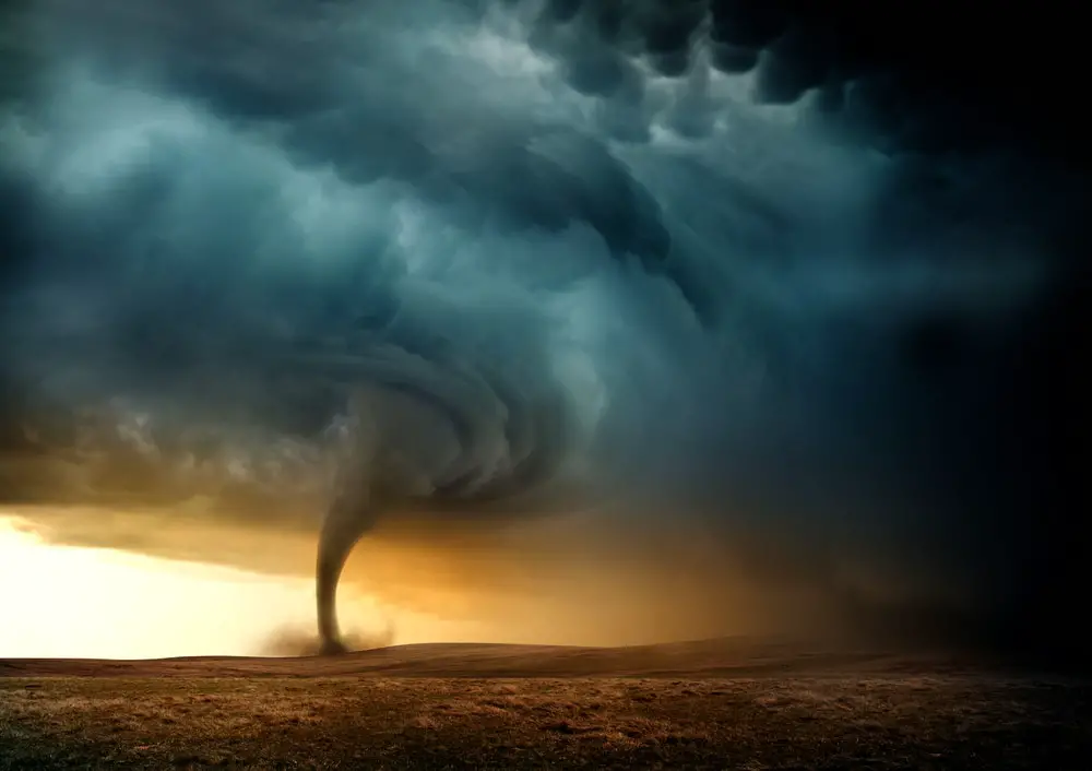 Tornado Watches Vs. Warnings – What Are The Differences?