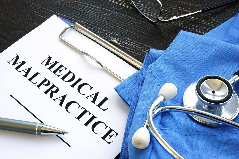 the-difference-between-medical-malpractice-vs-negligence