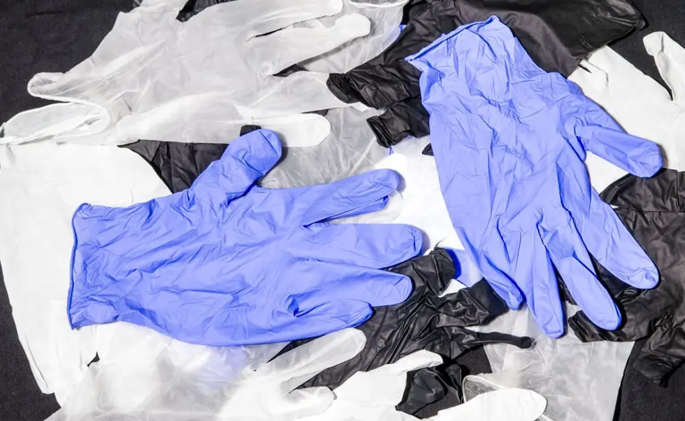 Main Differences Between Vinyl and Nitrile Gloves
