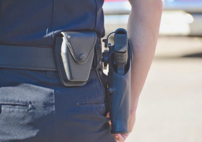 Difference Between Sheriff and Police Difference Camp