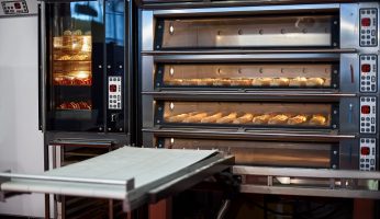 difference between convection bake and convection roast